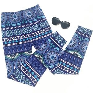 NWT • Soft Blue Leggings